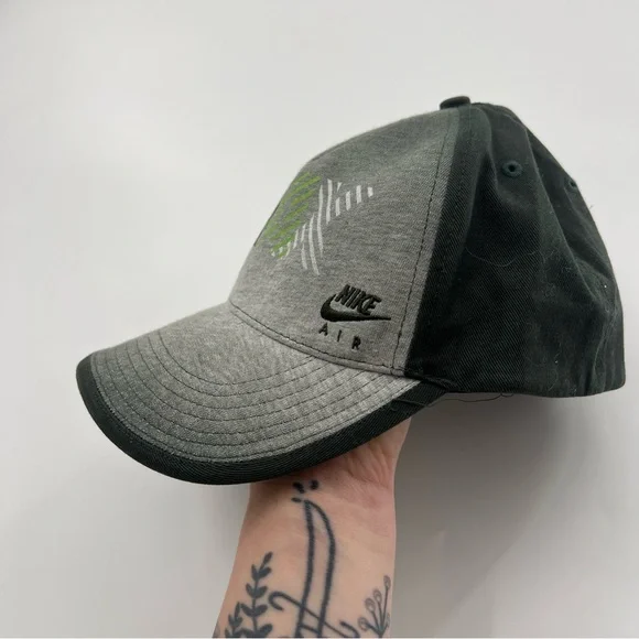 Nike Air Max Y2K Fitted Hat Grey and Green Men’s Small/Medium - Picture 2 of 6